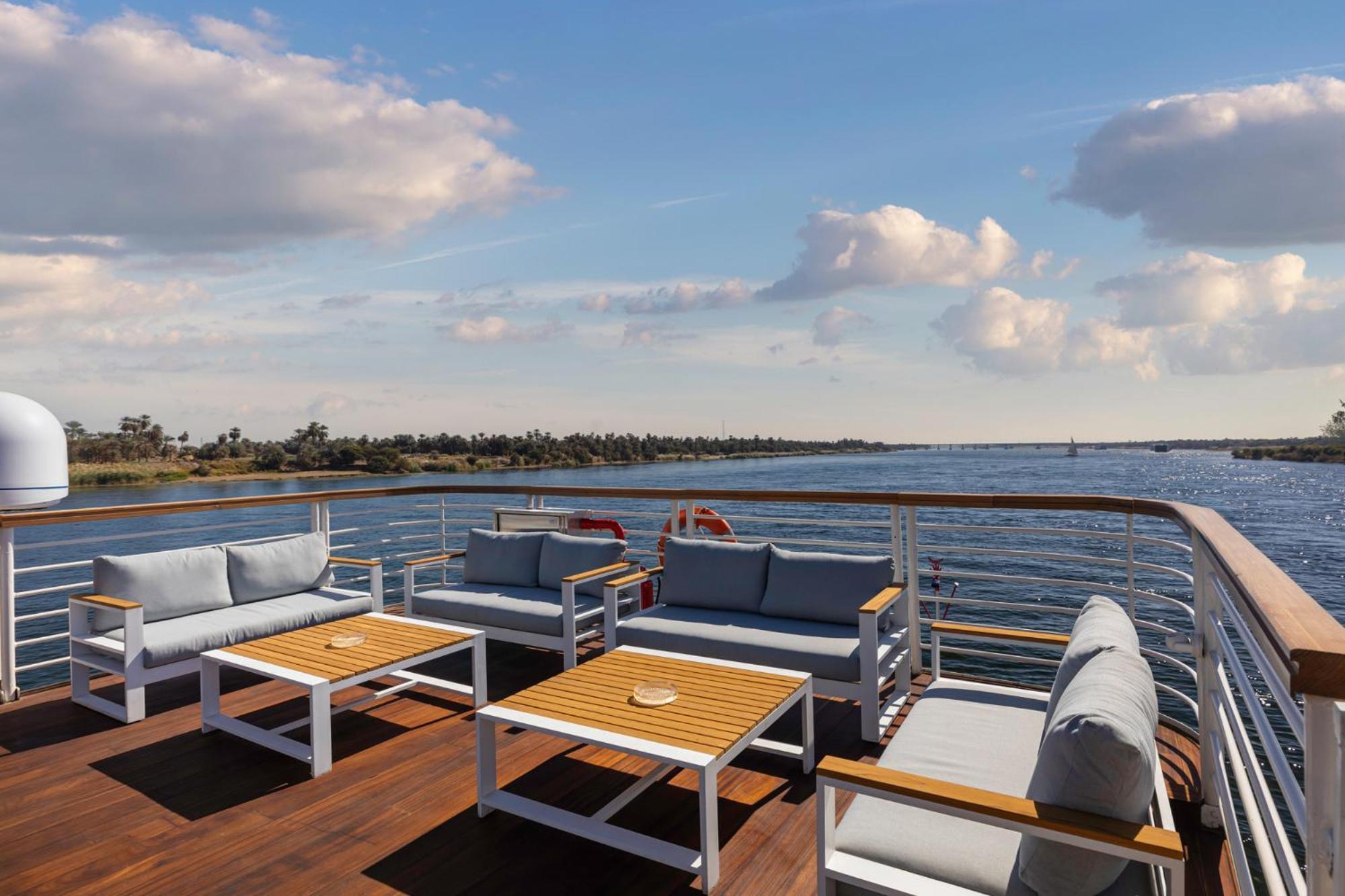 Tia Boutique Nile Cruise - Every Monday From Luxor For 04 & 07 Nights - Every Friday From Aswan For 03 & 07 Nights Exterior foto
