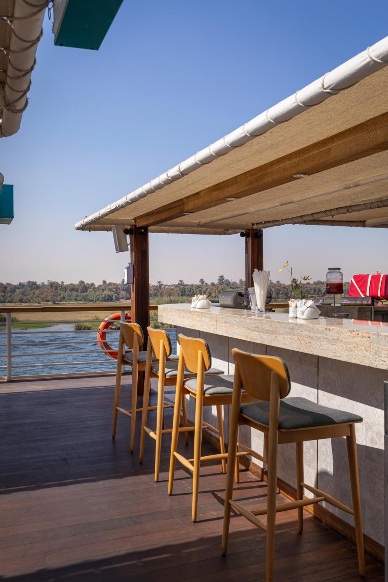 Tia Boutique Nile Cruise - Every Monday From Luxor For 04 & 07 Nights - Every Friday From Aswan For 03 & 07 Nights Exterior foto